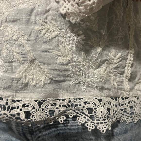 Zara - Floral Blouse, Hip length: Women's Size M - Picture 7 of 7